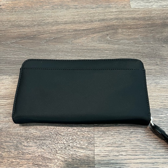 NEW Kate Spade New York Chelsea large continental wallet in black nylon material - Picture 3 of 5